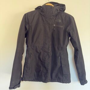 The North Face HyVent Water Resistant insulated jacket black on black Size: XS